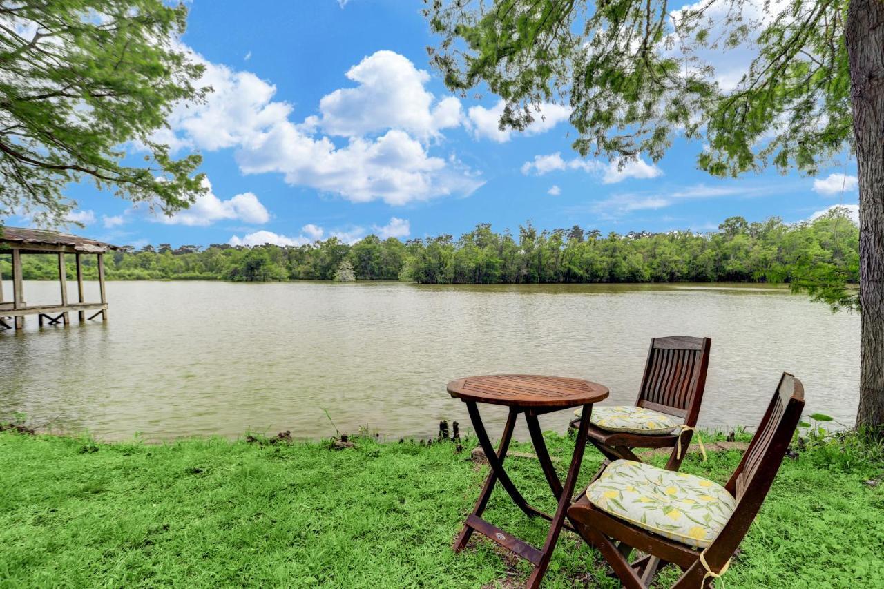 Kingwood Cottage - 10 Mins From Iah - Lake Front همبل المظهر الخارجي الصورة